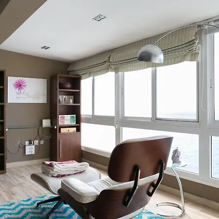 Daire And Comfortable Vacational With Sea View *