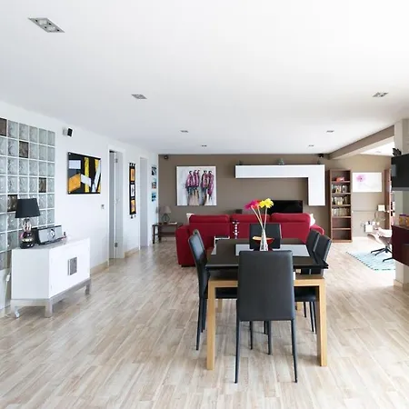 And Comfortable Vacational With Sea View