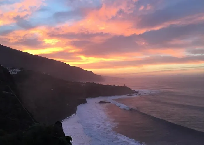 And Comfortable Vacational With Sea View Apartman Los Realejos